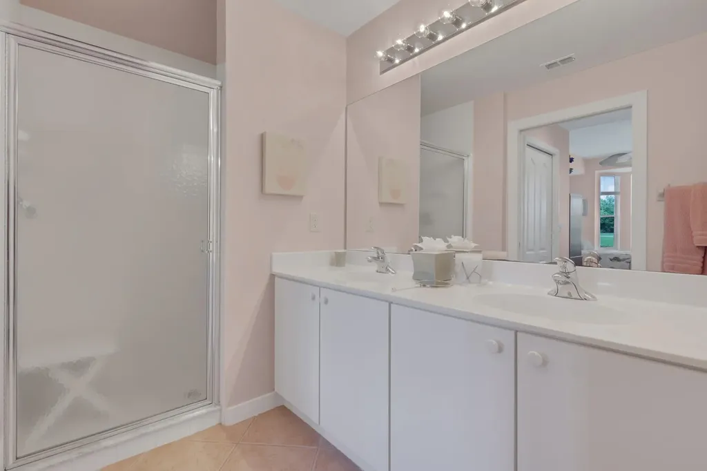 3850 Sawgrass Way Naples FL 34112