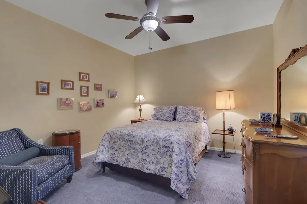 3850 Sawgrass Way Naples FL 34112