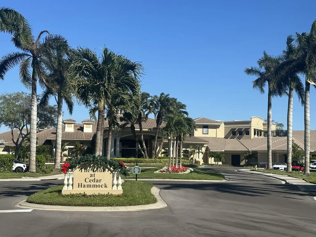 3850 Sawgrass Way Naples FL 34112