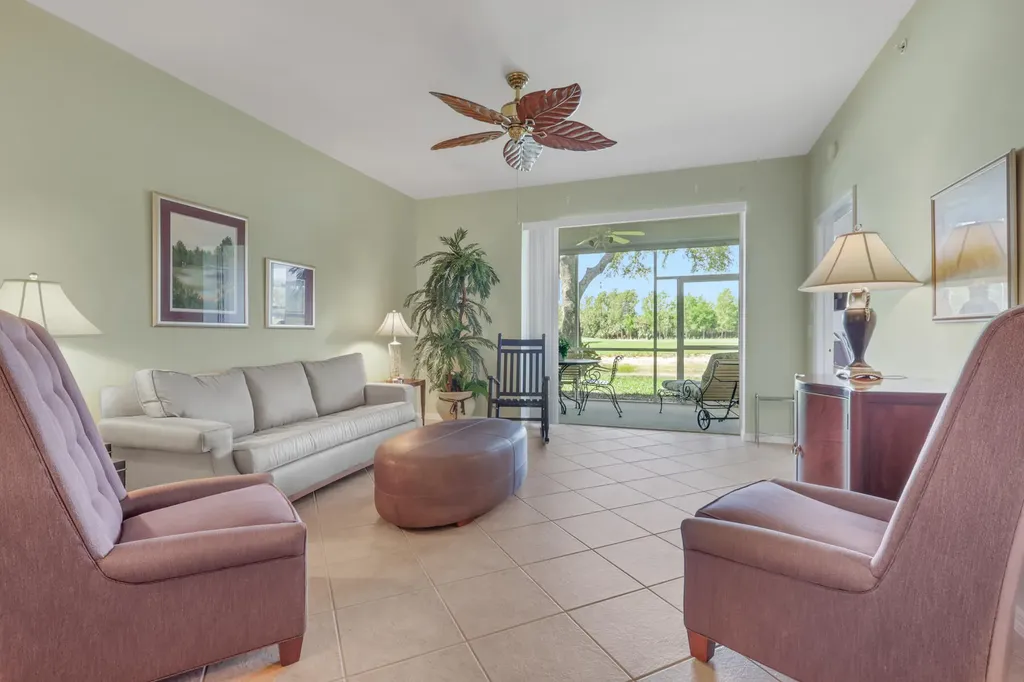 3850 Sawgrass Way Naples FL 34112