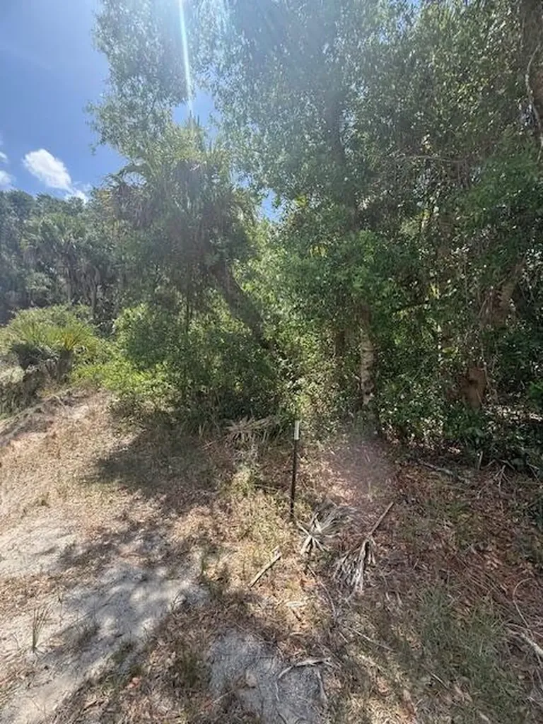 17191 Arthur Avenue Port Charlotte FL 33948