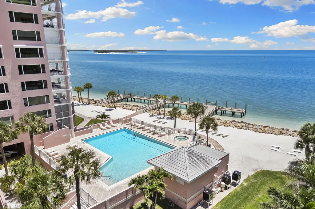 1000 S Collier Marco Island FL 34145