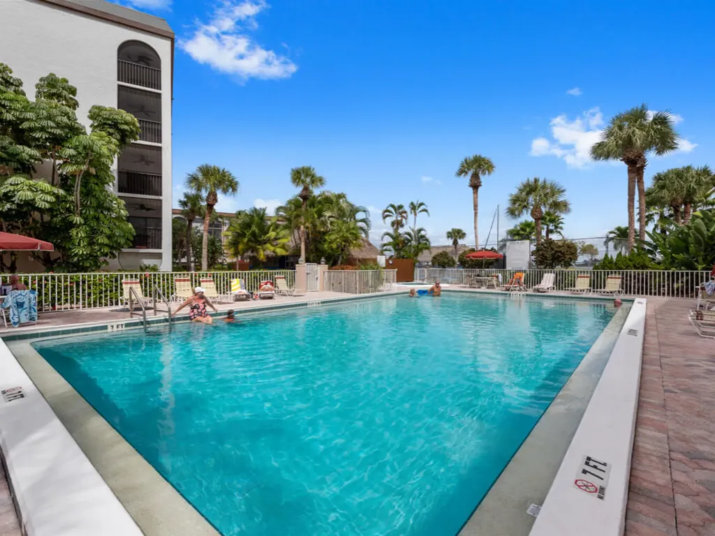 1003 Anglers Marco Island FL 34145