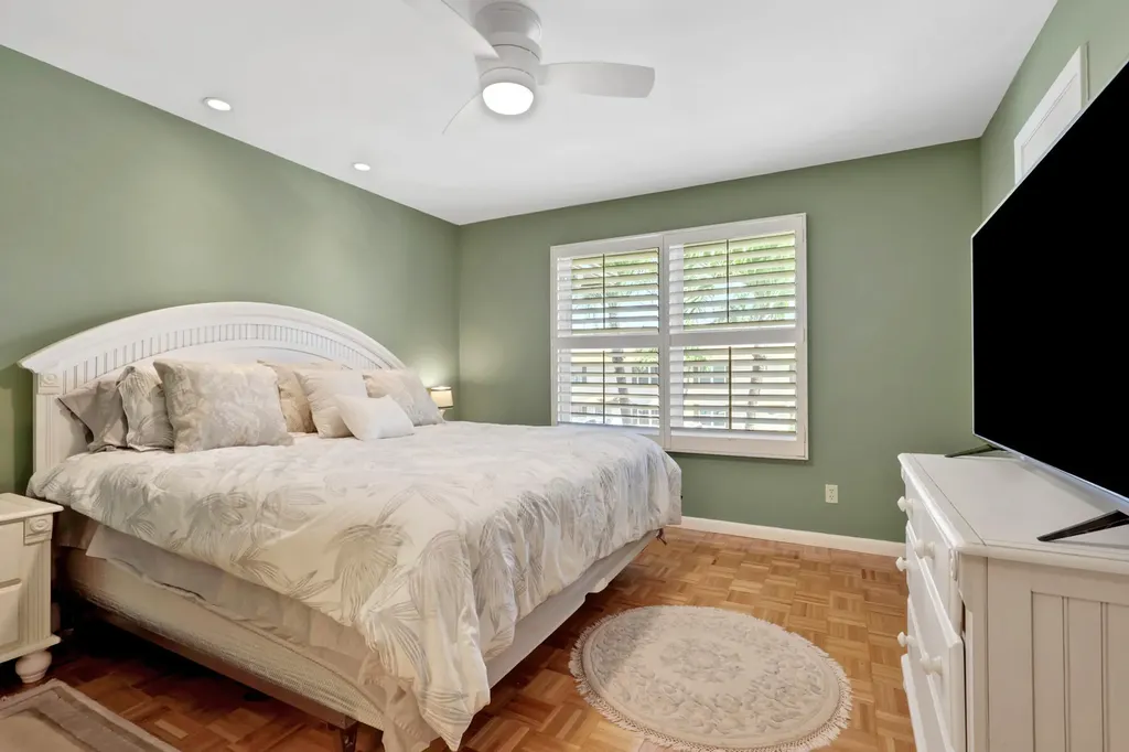 731 W Elkcam Circle Marco Island FL 34145