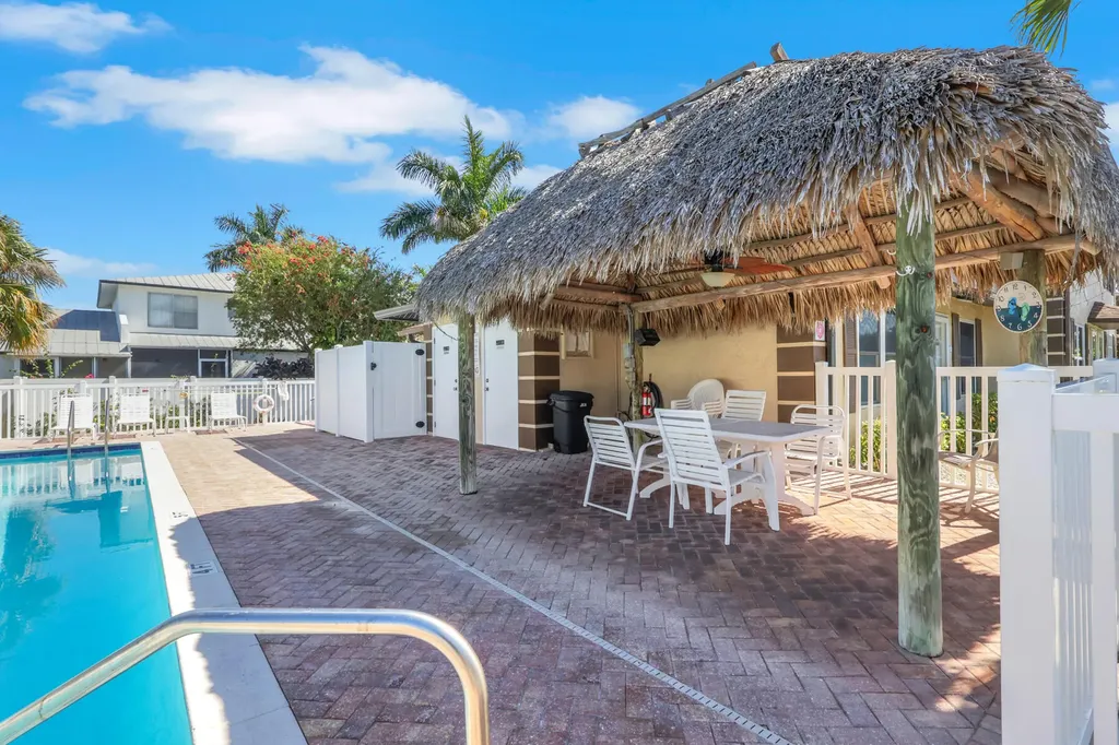 731 W Elkcam Circle Marco Island FL 34145