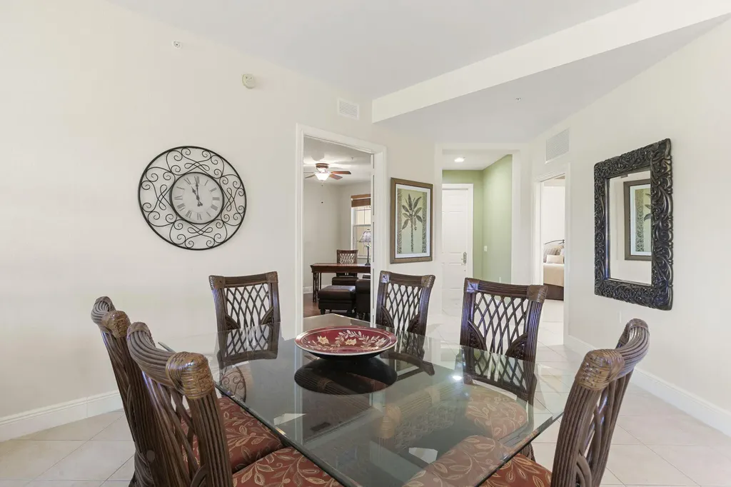 9066 Cascada Way Naples FL 34114