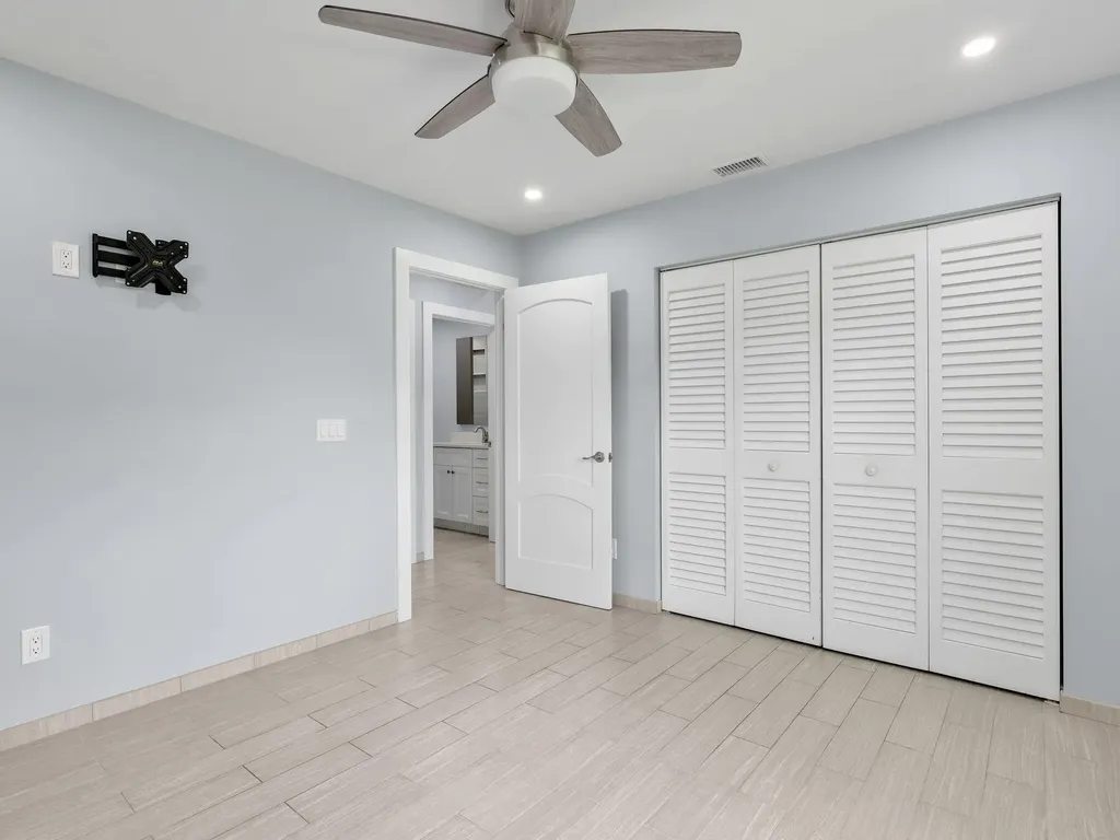 2200 45th Terrace SW Naples FL 34116