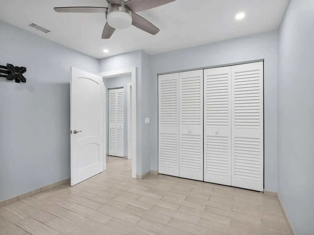 2200 45th Terrace SW Naples FL 34116