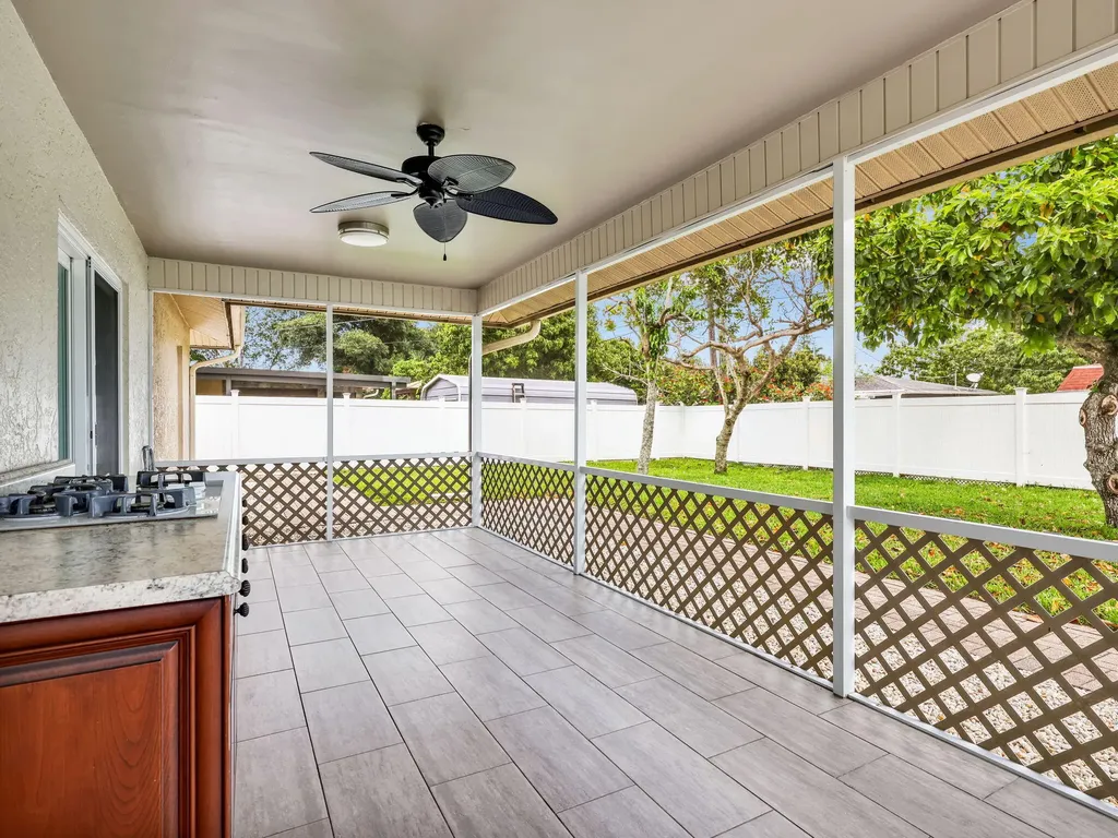 2200 45th Terrace SW Naples FL 34116