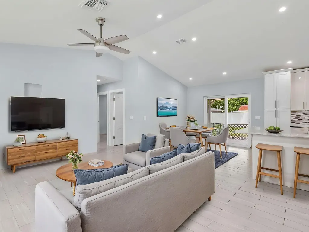 2200 45th Terrace SW Naples FL 34116