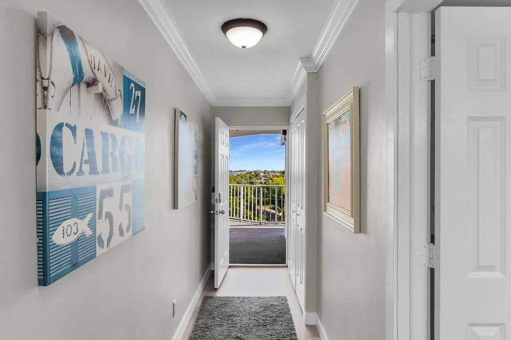 291 S Collier Marco Island FL 34145