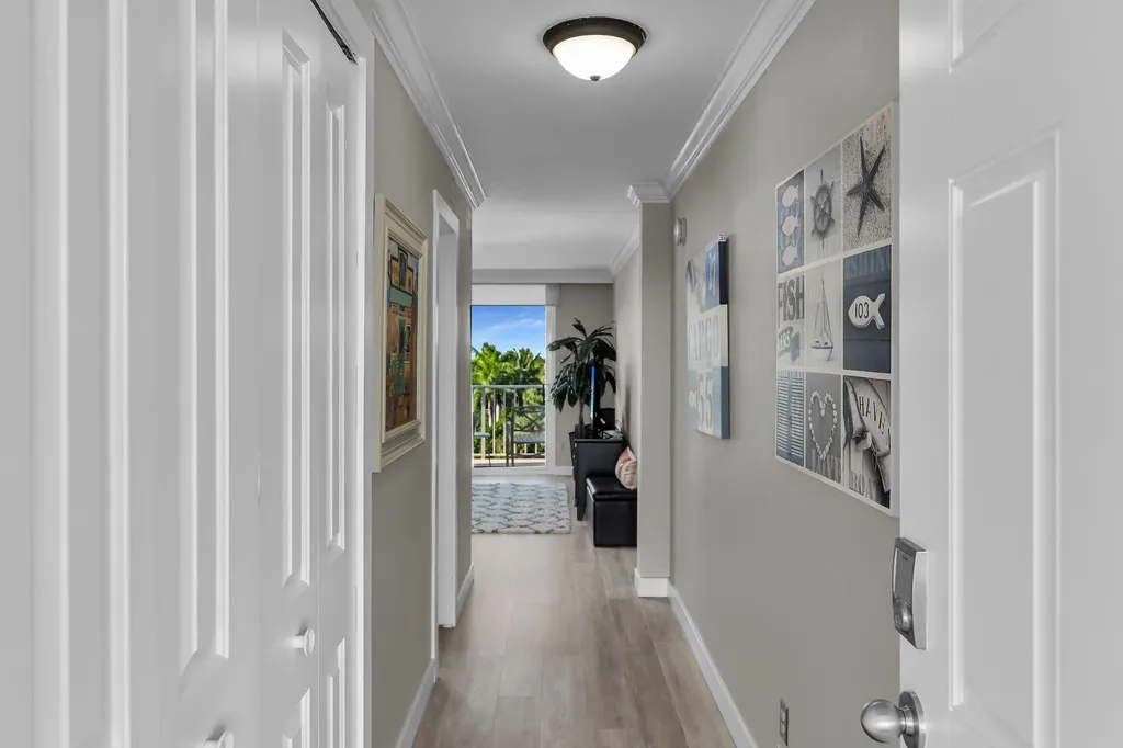 291 S Collier Marco Island FL 34145