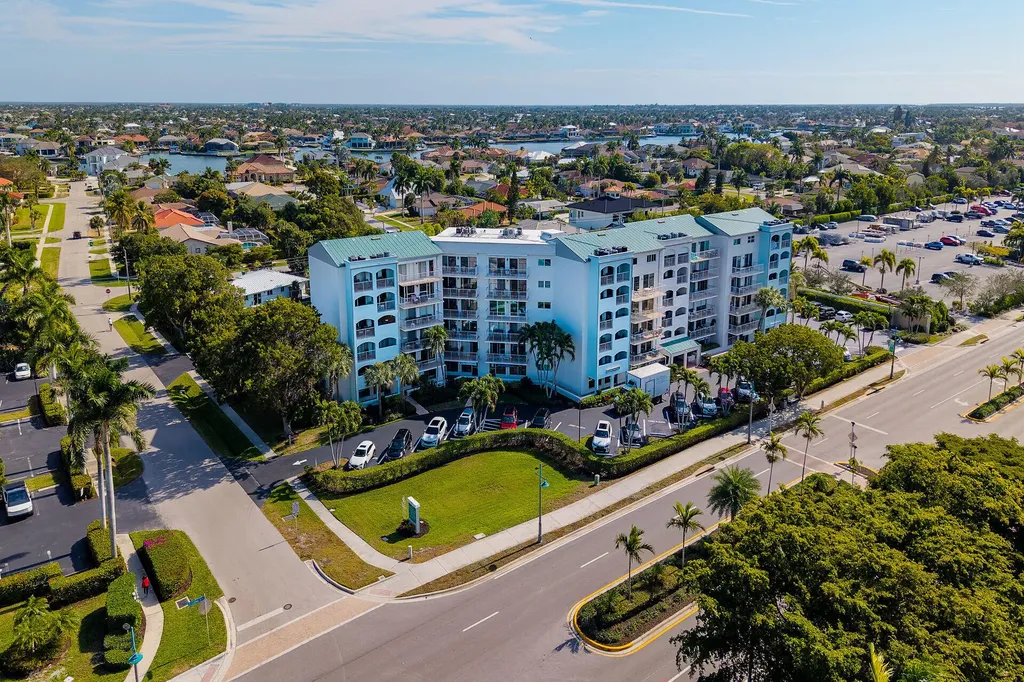 291 S Collier Marco Island FL 34145
