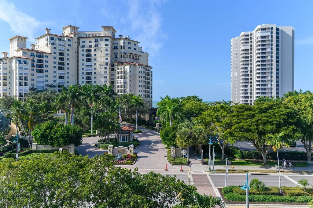 291 S Collier Marco Island FL 34145