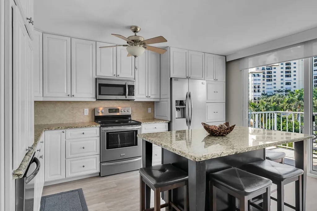 291 S Collier Marco Island FL 34145