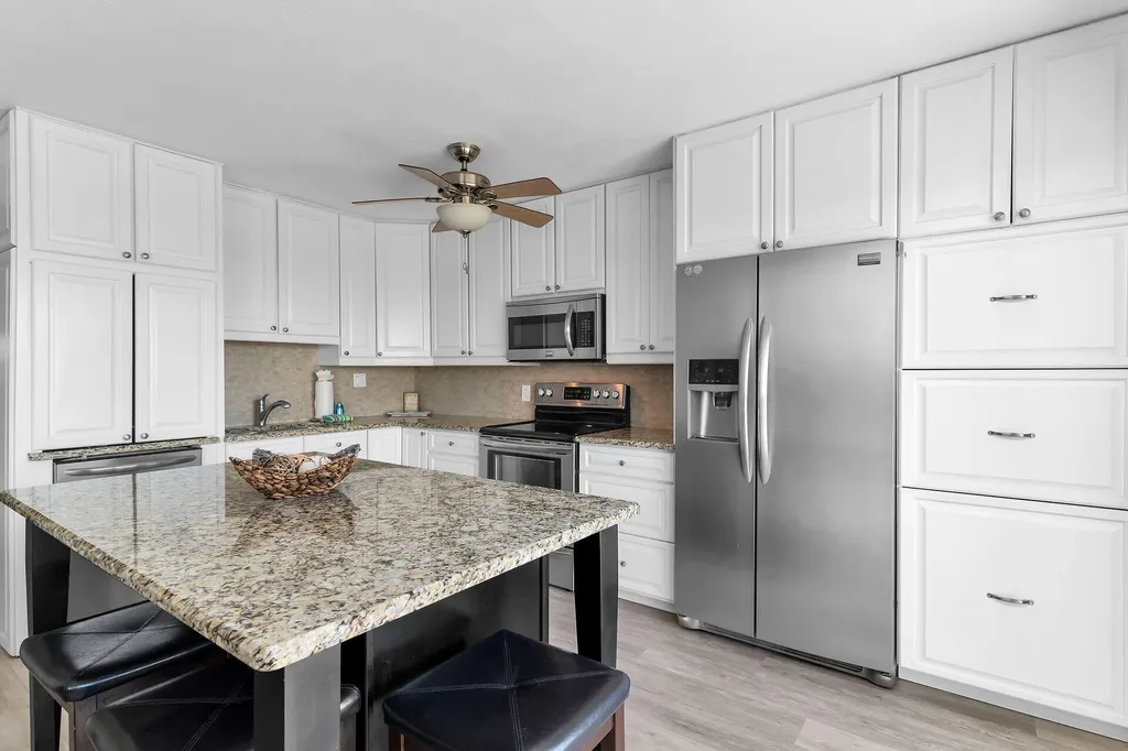 291 S Collier Marco Island FL 34145