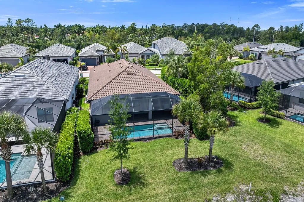 6787 Pennyroyal Drive Naples FL 34114