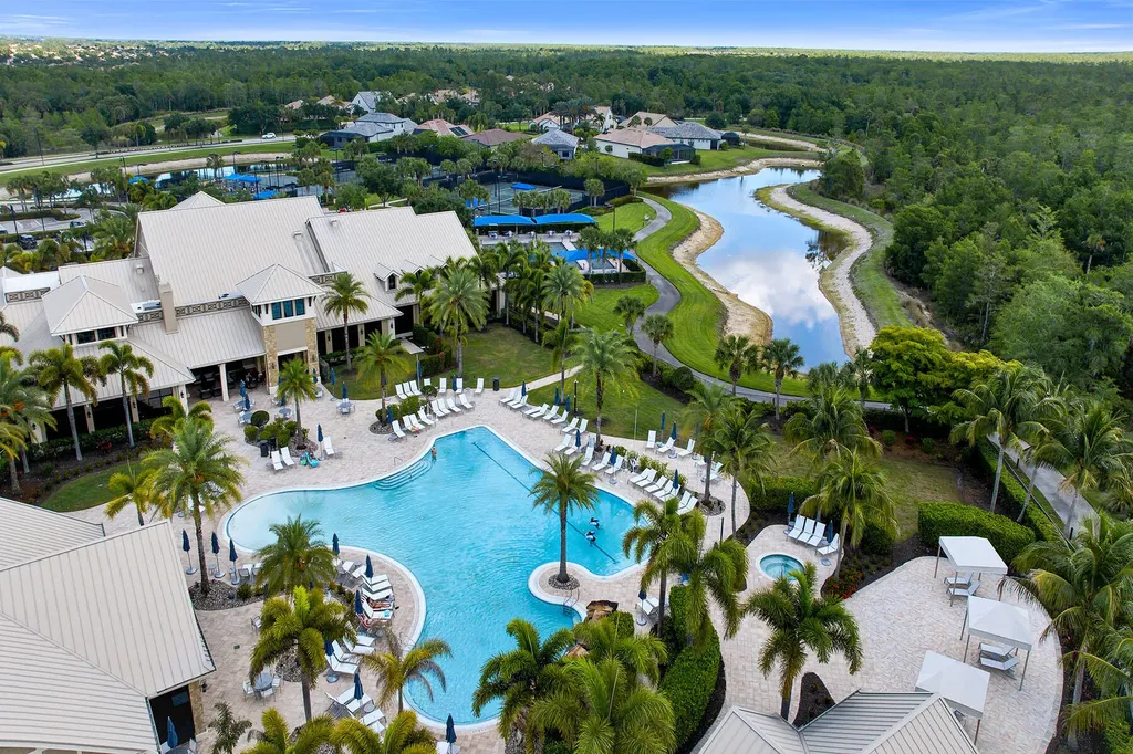 6787 Pennyroyal Drive Naples FL 34114