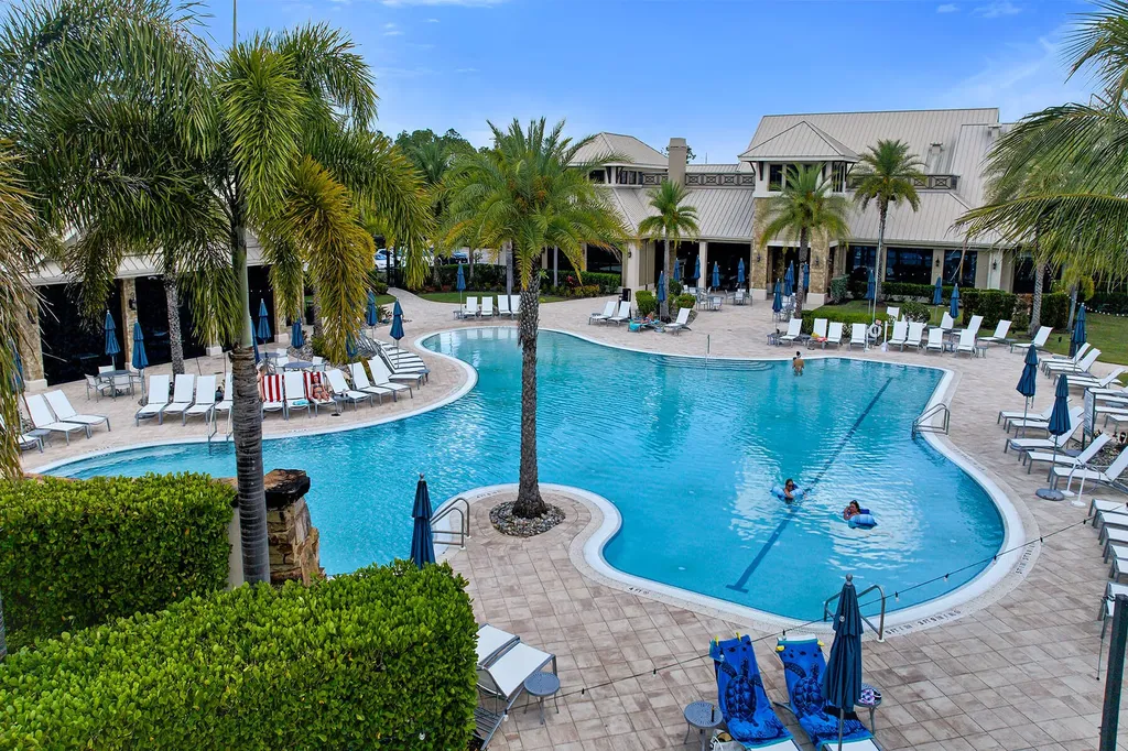 6787 Pennyroyal Drive Naples FL 34114