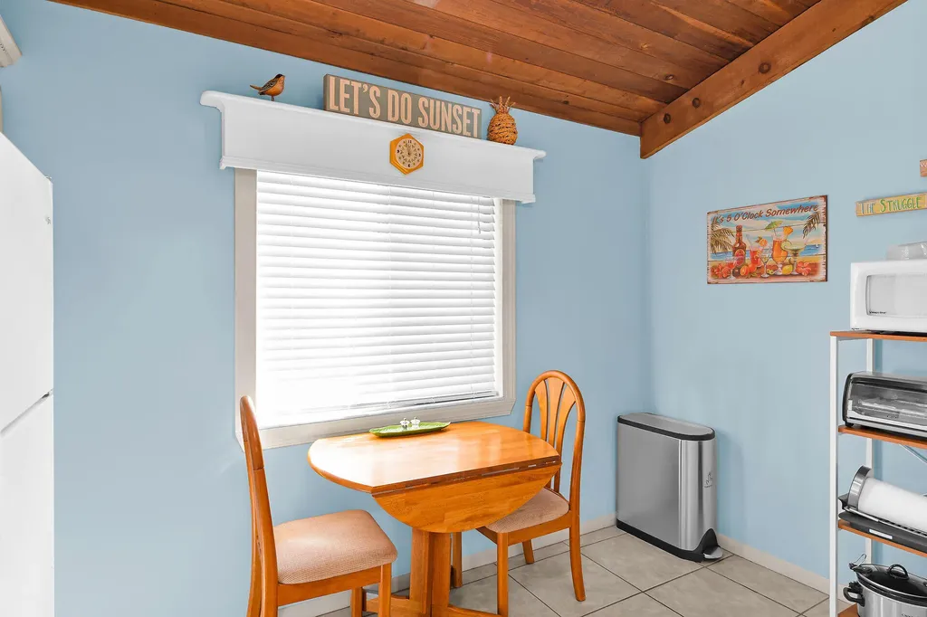 2980 Kings Lake Boulevard Naples FL 34112