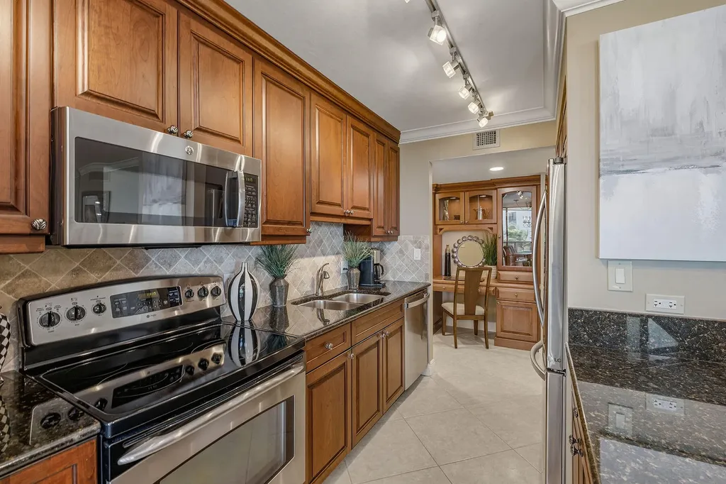 720 S Collier Boulevard Marco Island FL 34145