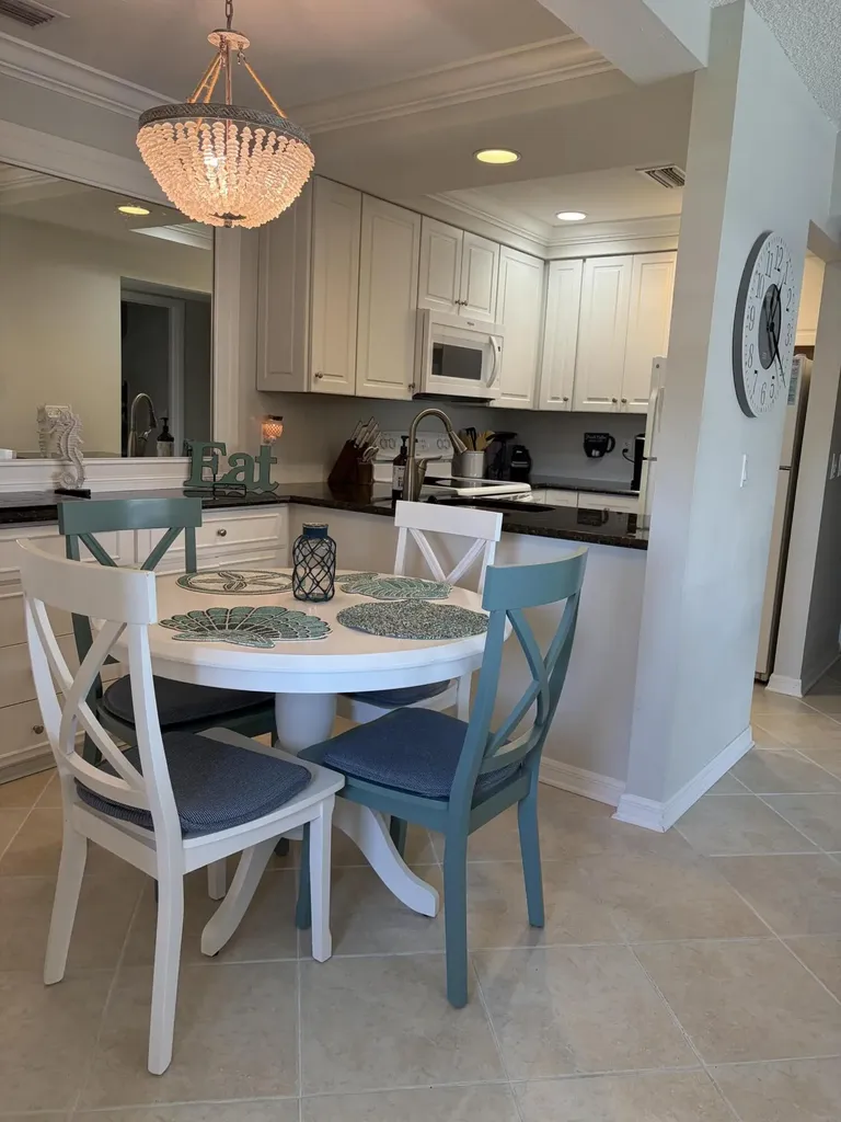 330 Kon Tiki Drive Naples FL 34113