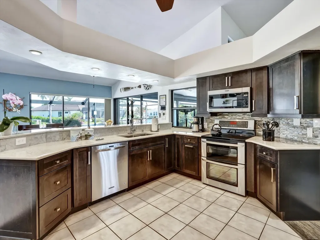 960 Beaver Court Marco Island FL 34145