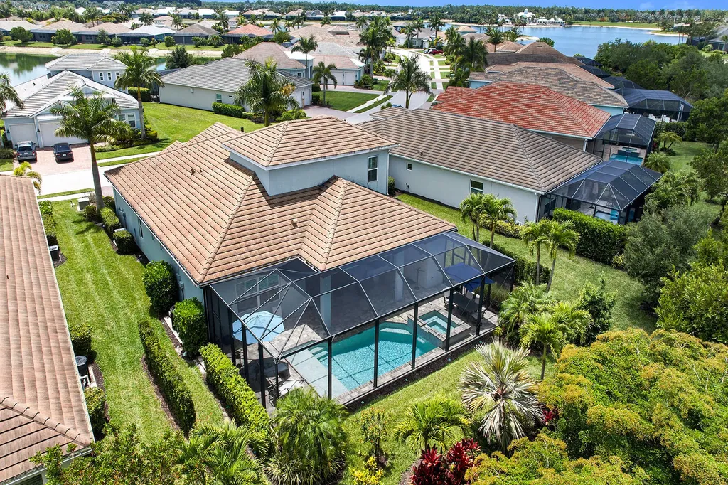 14624 Kelson Circle Naples FL 34114