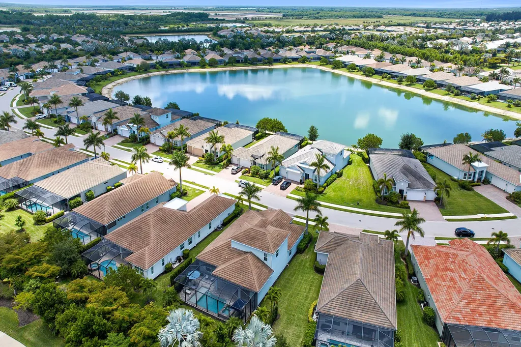 14624 Kelson Circle Naples FL 34114