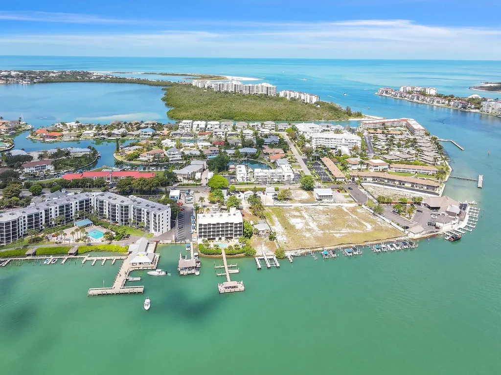 1085 Bald Eagle Drive Marco Island FL 34145