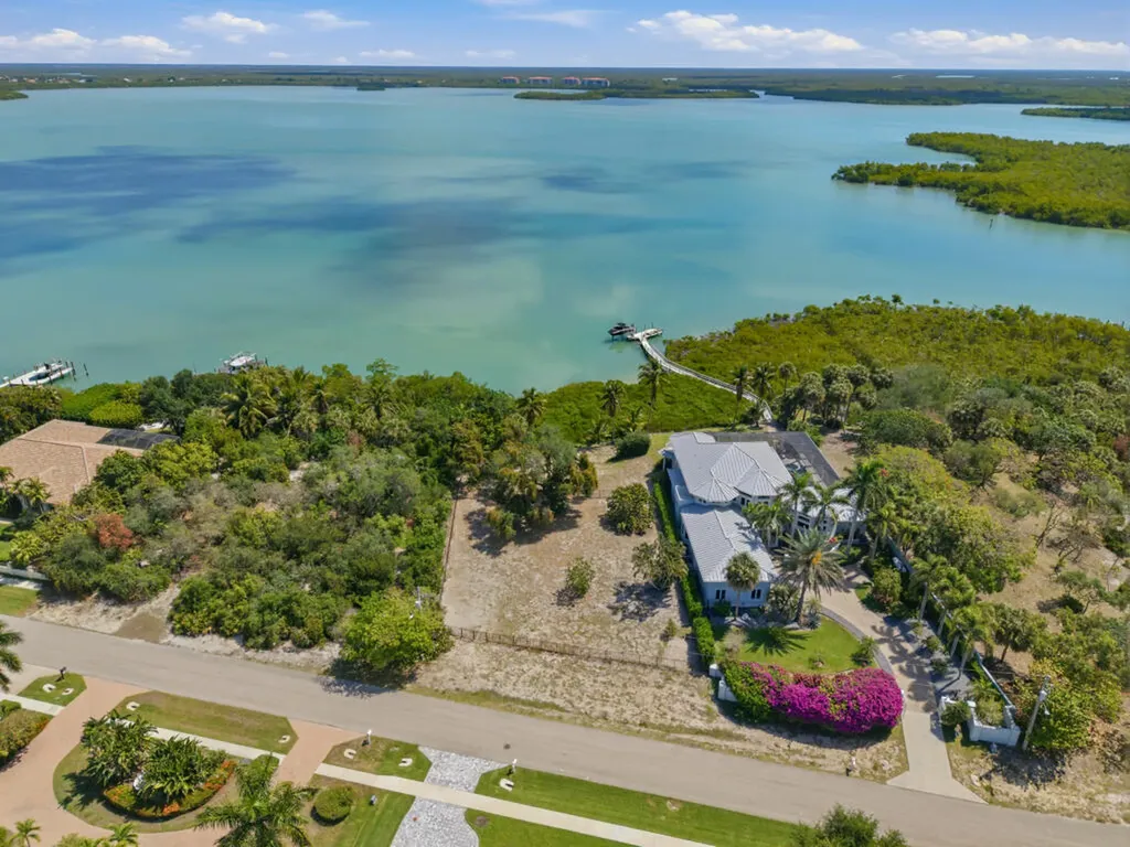 821 Caxambas Drive Marco Island FL 34145