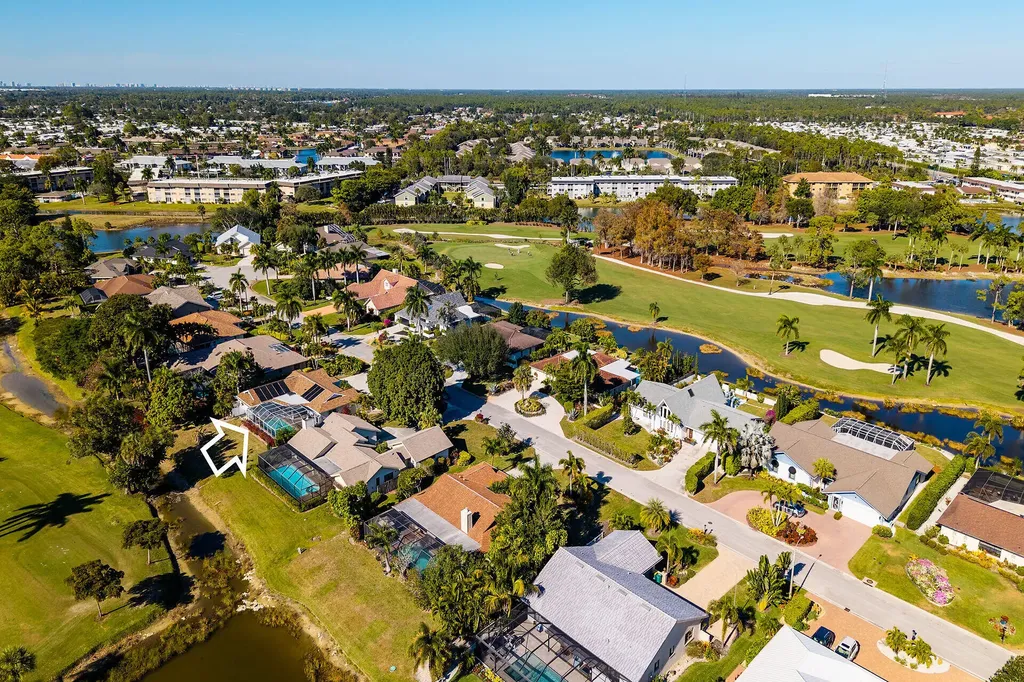 178 Torrey Pines Point Naples FL 34113