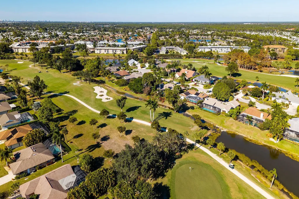 178 Torrey Pines Point Naples FL 34113