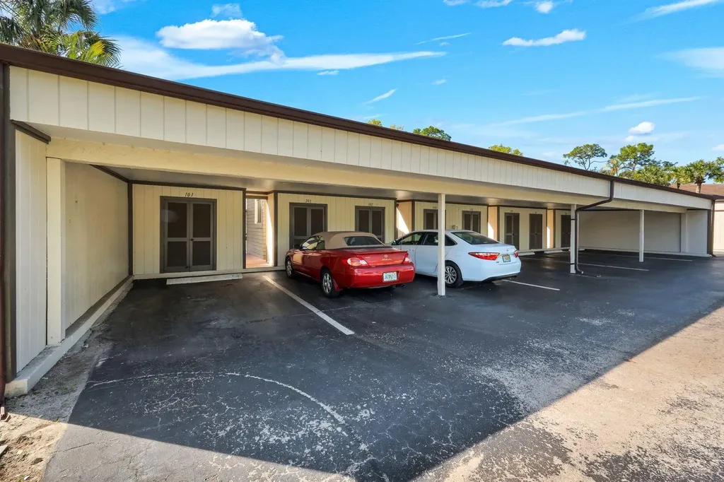 5857 Rattlesnake Hammock Road Naples FL 34113
