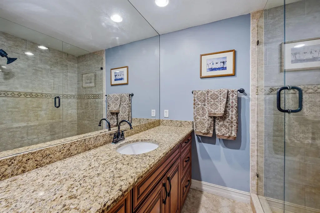 3731 5th Avenue NW Naples FL 34120