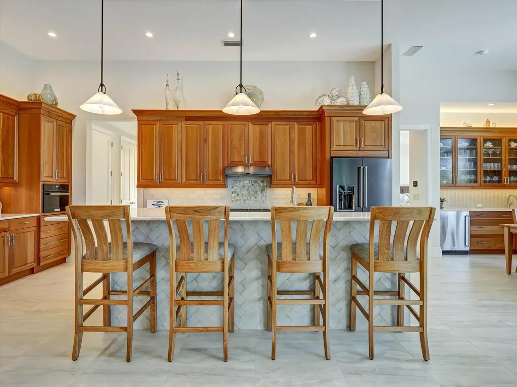 1065 Cottonwood Court Marco Island FL 34145