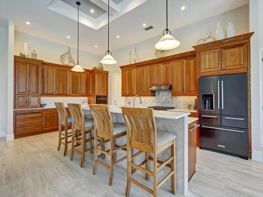 1065 Cottonwood Court Marco Island FL 34145