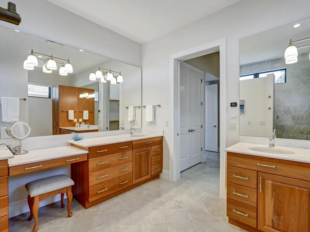 1065 Cottonwood Court Marco Island FL 34145