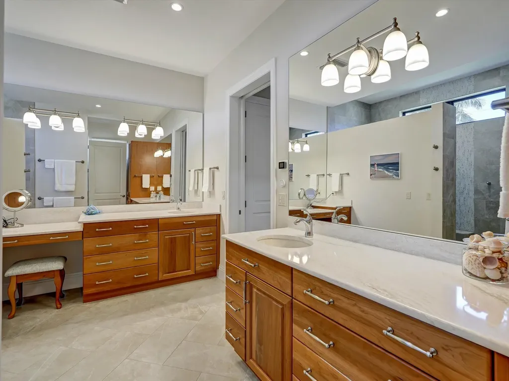1065 Cottonwood Court Marco Island FL 34145