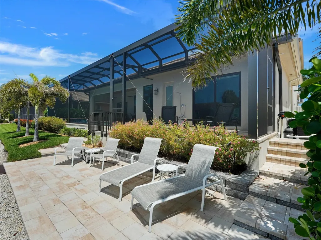 1065 Cottonwood Court Marco Island FL 34145