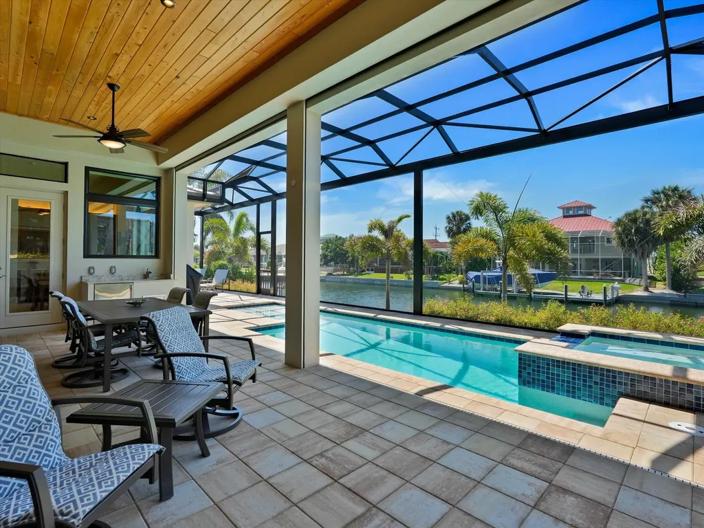 1065 Cottonwood Court Marco Island FL 34145