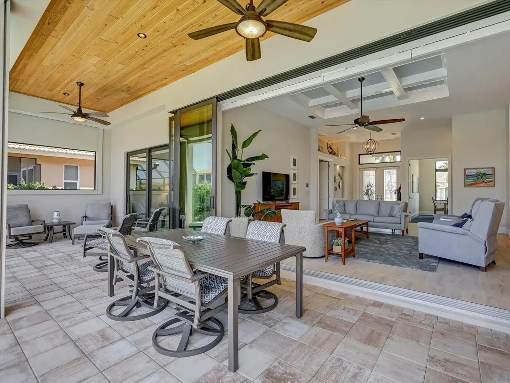 1065 Cottonwood Court Marco Island FL 34145