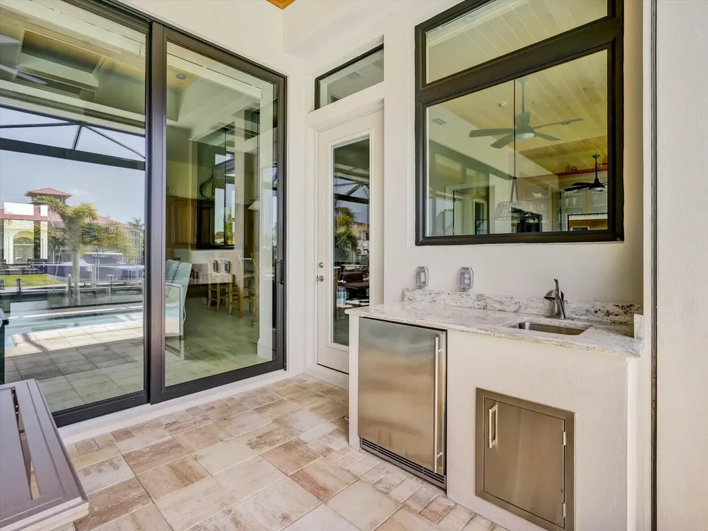 1065 Cottonwood Court Marco Island FL 34145