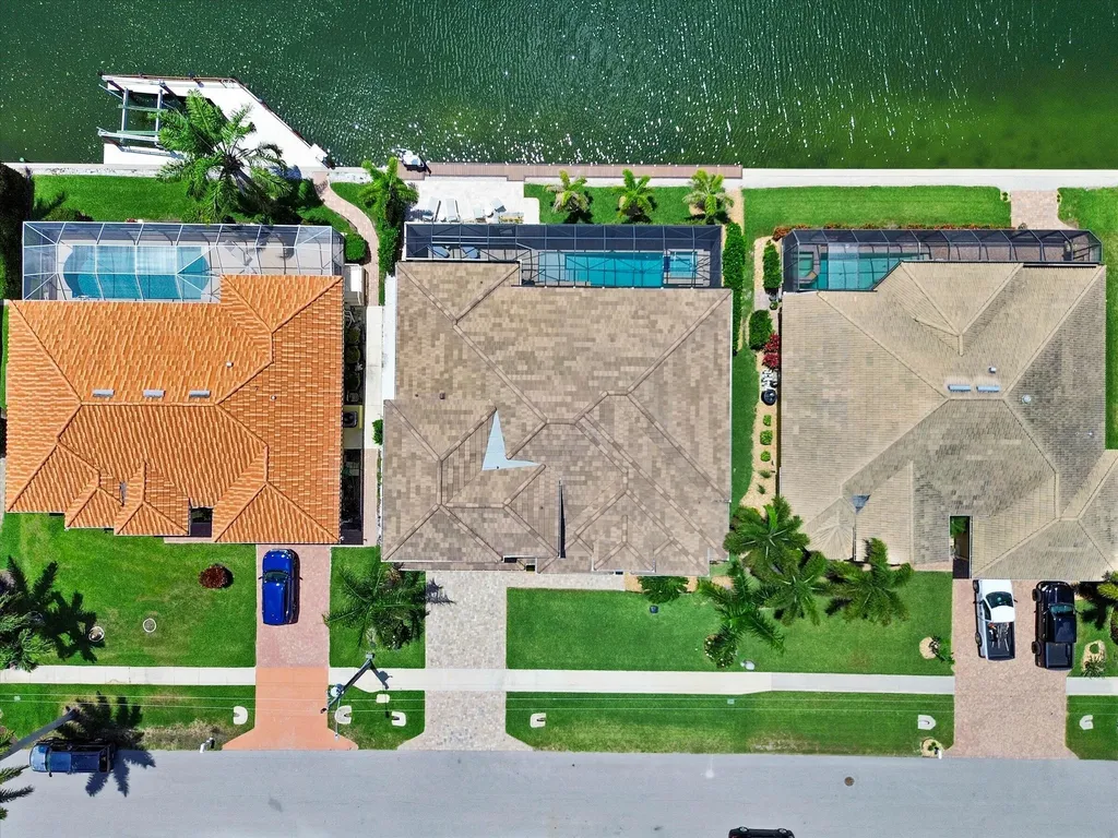 1065 Cottonwood Court Marco Island FL 34145