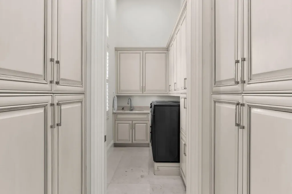 535 Alameda Court Marco Island FL 34145