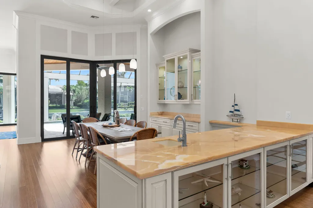 535 Alameda Court Marco Island FL 34145