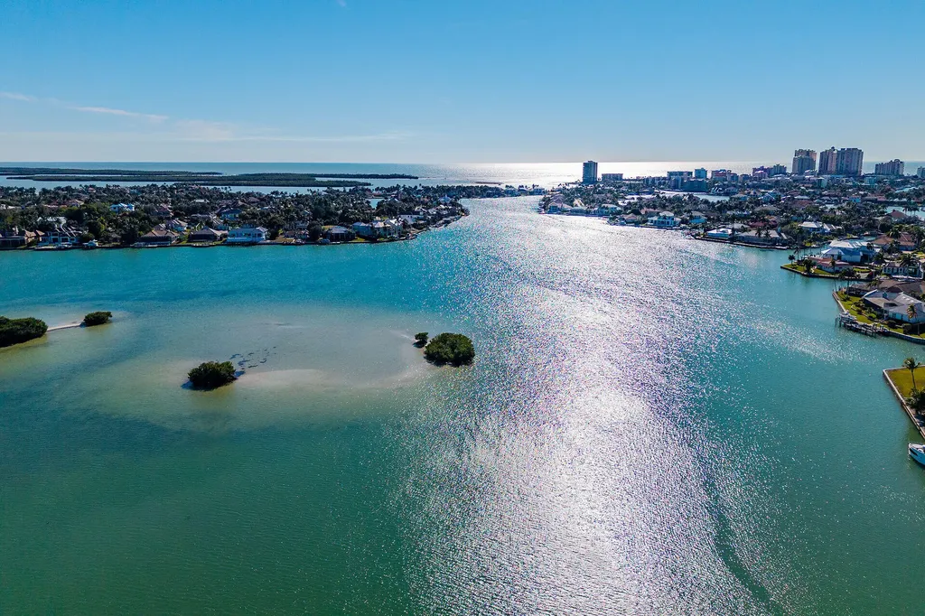 535 Alameda Court Marco Island FL 34145