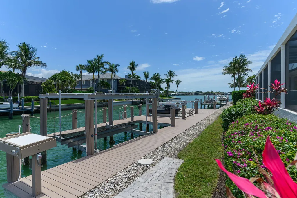 535 Alameda Court Marco Island FL 34145