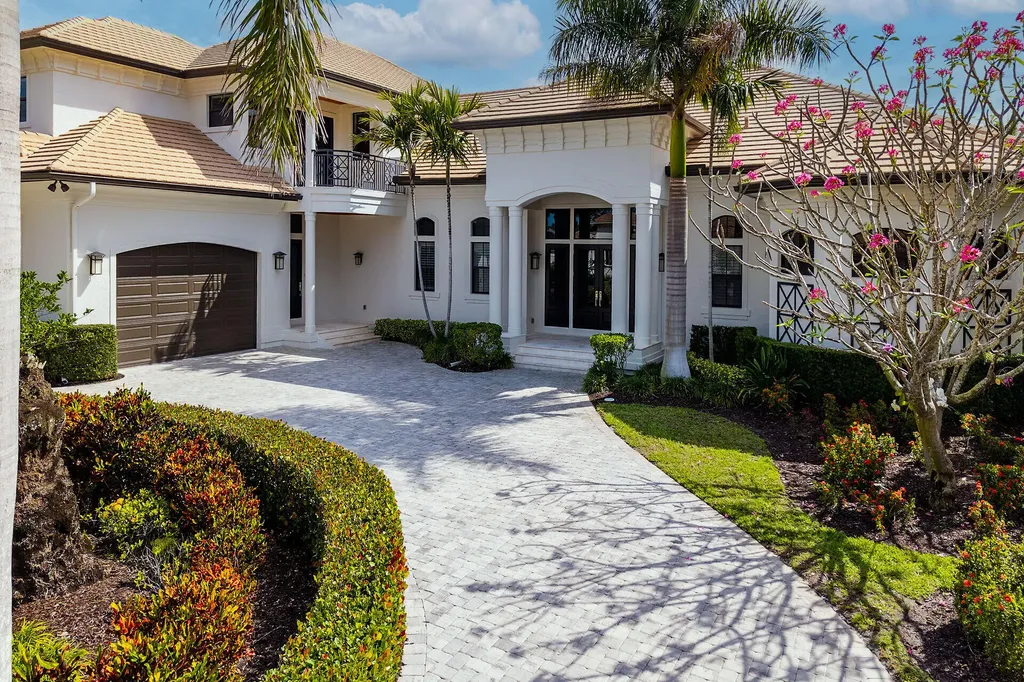 535 Alameda Court Marco Island FL 34145