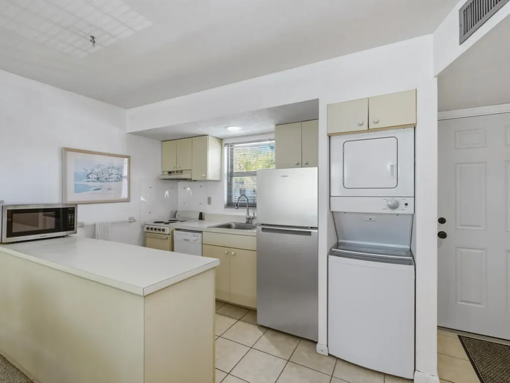 1023 Anglers Cove Marco Island FL 34145